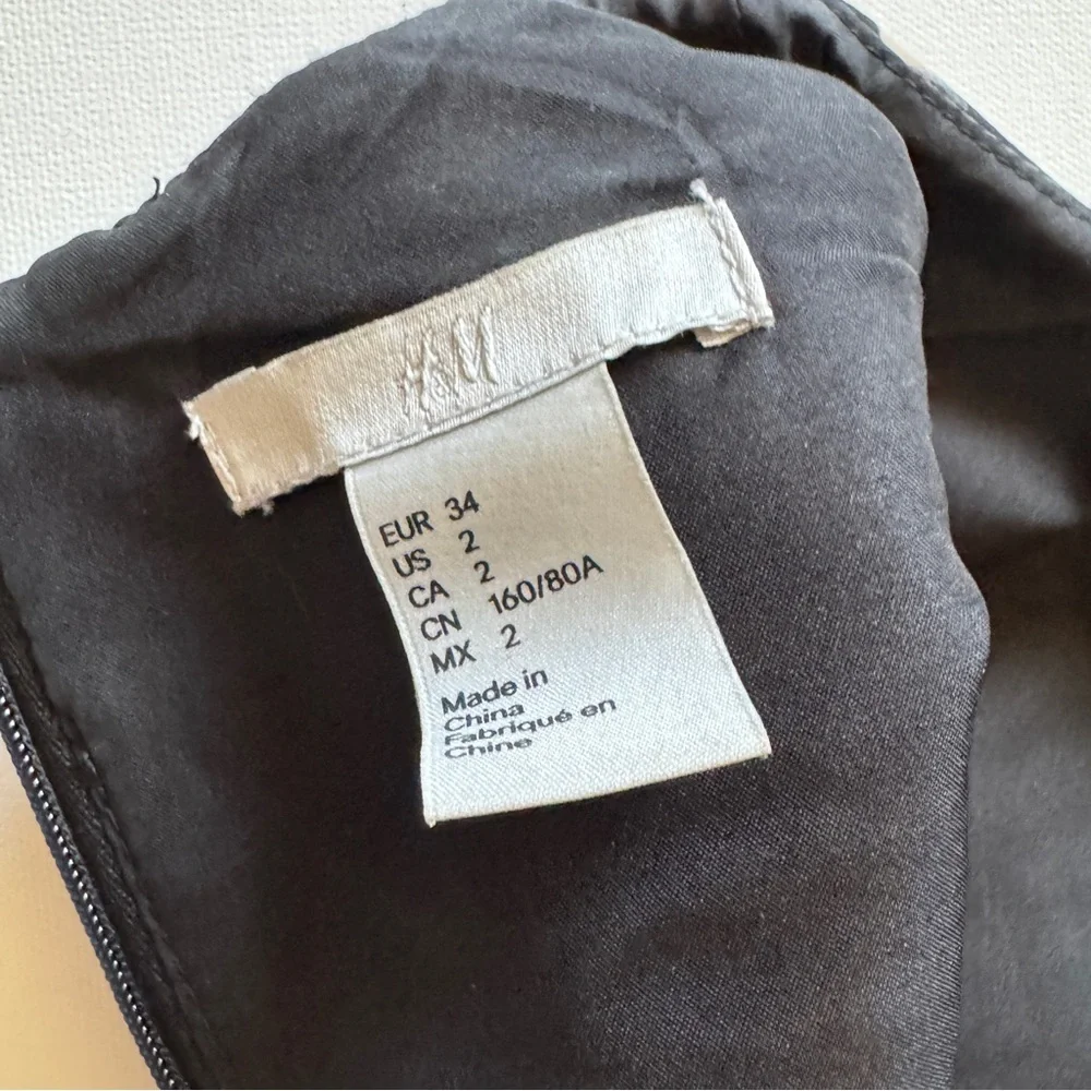 H&M stylish mini